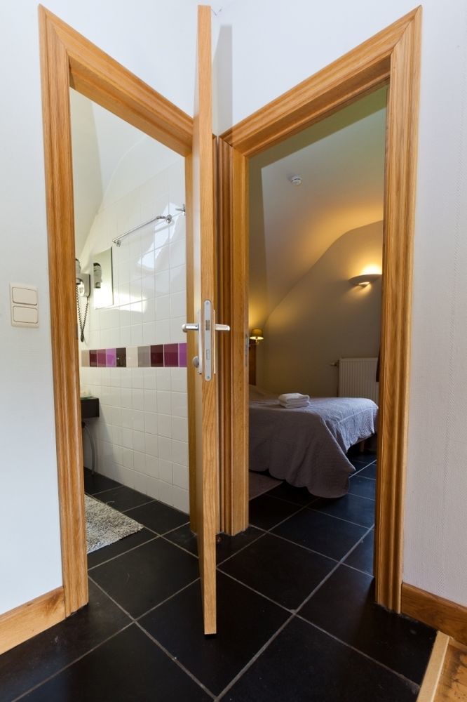 Aparthotel Le Manoir Du Capitaine Feluy Екстериор снимка